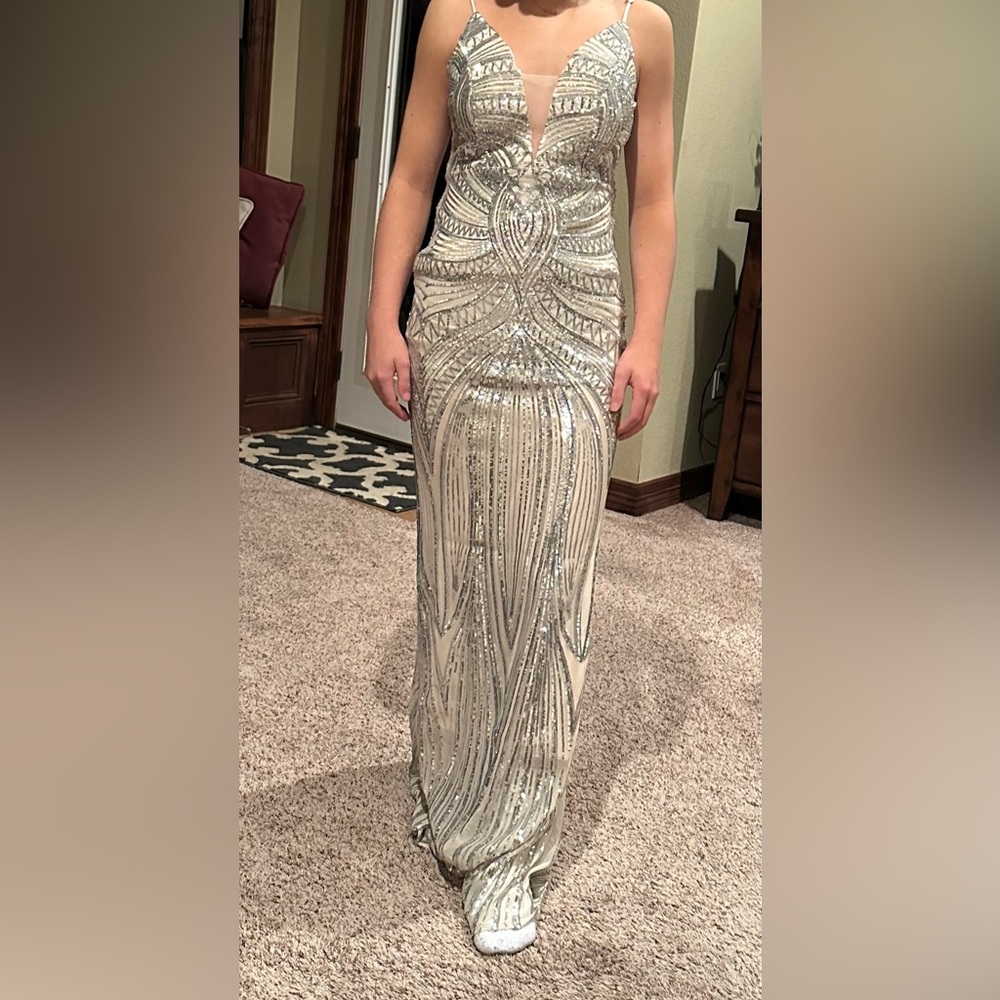 New Formal dress. Size small.
